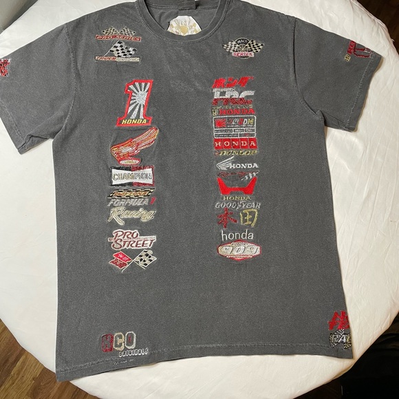 🔥🔥🔥custom t shirt - size large - Picture 2 of 5